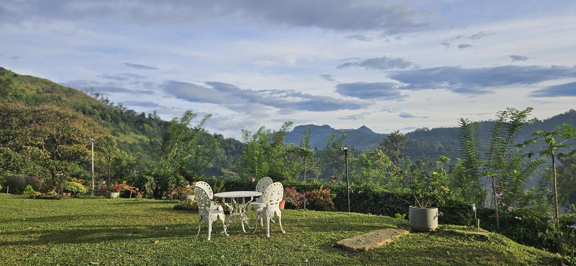 Sithara Estate Bungalow เอลลา ภายนอก รูปภาพ